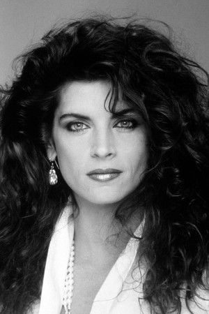 Kirstie Alley photo