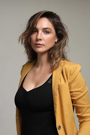 Photo of Paloma Bloyd from the Latest Netflix gallery