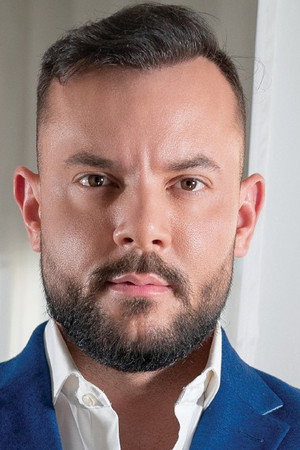 Photo of Sir Peter from the Latest Netflix gallery