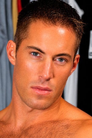 Photo of Logan Reed from the Latest Netflix gallery