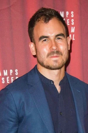Photo of Alex Thompson from the Latest Netflix gallery