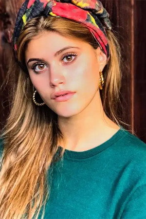 Photo of Jenny De Nucci from the Latest Netflix gallery
