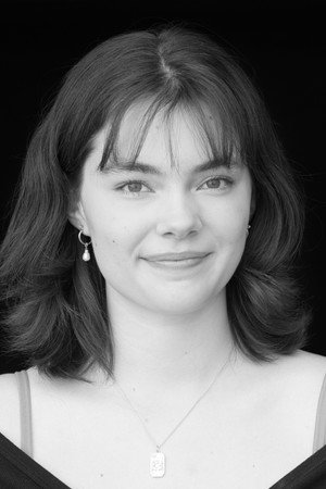 Photo of Jasmine Barrs from the Latest Netflix gallery
