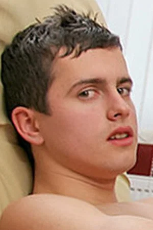 Photo of Matt Loughton from the Latest Netflix gallery