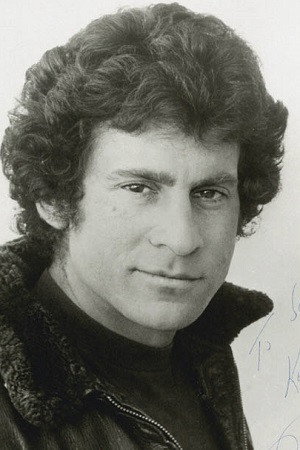 Paul Michael Glaser photo