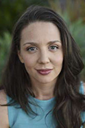 Photo of Emma-Louise Wilson from the Latest Netflix gallery