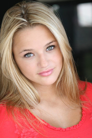 Hunter King photo