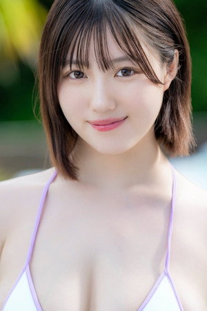 Photo of 小鈴みかん from the Latest Netflix gallery