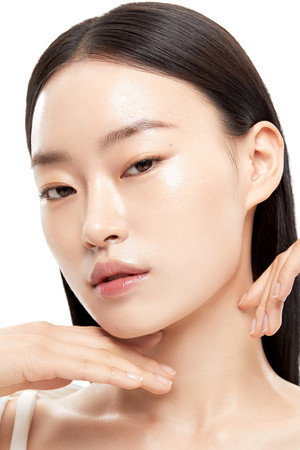 Photo of Jung Hoe-ryn from the Latest Netflix gallery