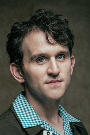 Harry Melling photo