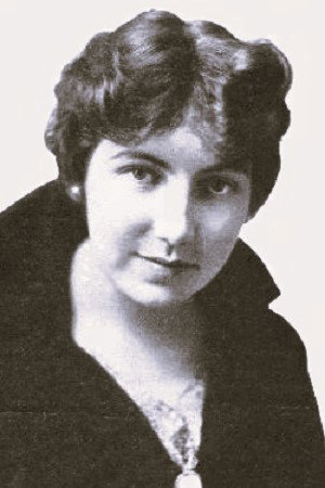 Photo of Kathleen Kirkham from the Latest Netflix gallery