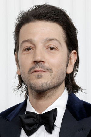 Diego Luna photo