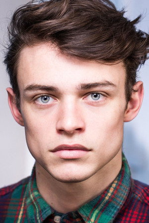 Thomas Doherty photo