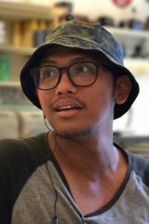 Photo of Tommy Dewo from the Latest Netflix gallery
