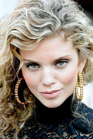 AnnaLynne McCord photo