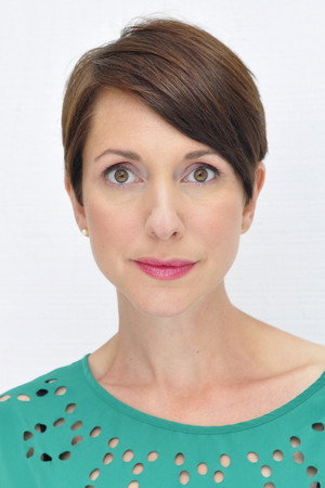 Karis Campbell photo