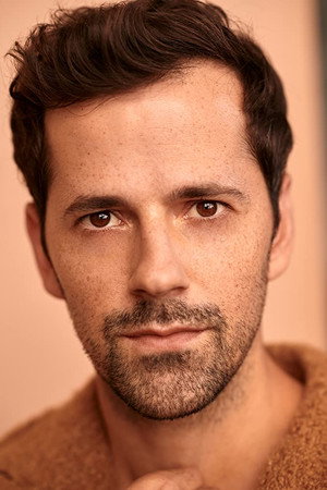 Photo of Robert Fairchild from the Latest Netflix gallery