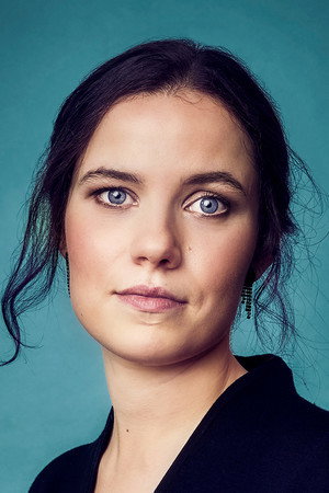 Photo of Zara Devlin from the Latest Netflix gallery