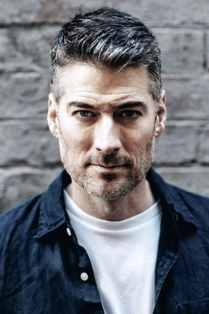 Photo of William Emmons from the Latest Netflix gallery