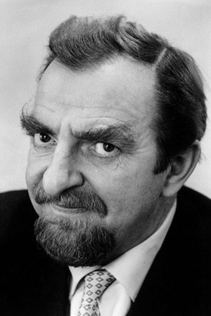 Hugh Griffith photo