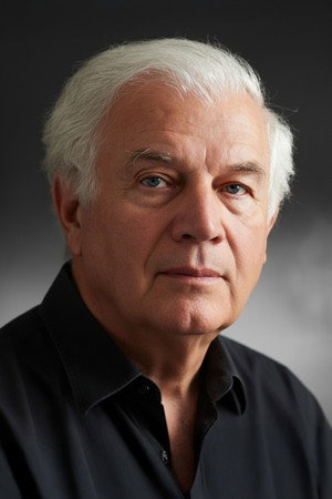 Photo of Süleyman Tekcan from the Latest Netflix gallery
