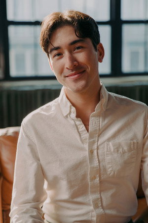 Photo of Daniel Garber from the Latest Netflix gallery