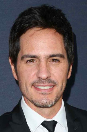 Photo of Mauricio Ochmann from the Latest Netflix gallery