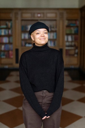 Photo of Sophia Holt from the Latest Netflix gallery