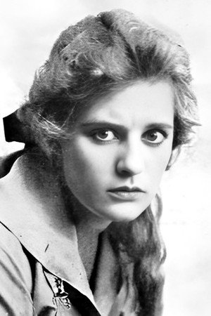 Photo of Marie Walcamp from the Latest Netflix gallery