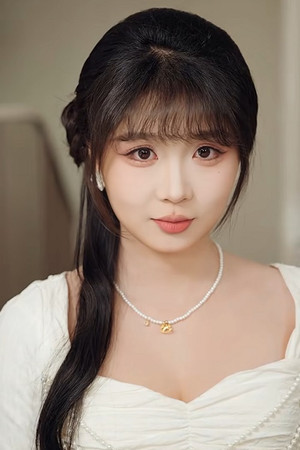 Photo of Liu Zi Yi from the Latest Netflix gallery