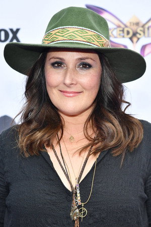 Ricki Lake photo