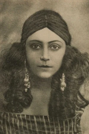 Photo of Ra Messerer from the Latest Netflix gallery