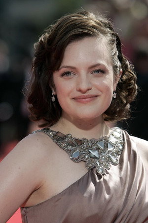 Elisabeth Moss photo