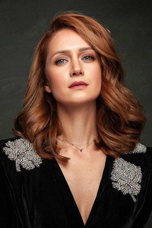 Viktoriya Isakova photo