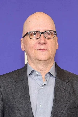 Photo of Greg Mottola from the Latest Netflix gallery
