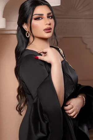 Photo of Aseel Hameem from the Latest Netflix gallery