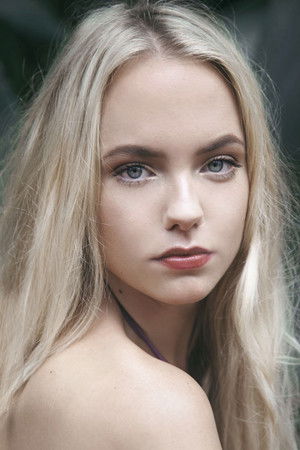 Ashley de Lange photo