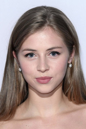 Photo of Hermione Corfield from the Latest Netflix gallery