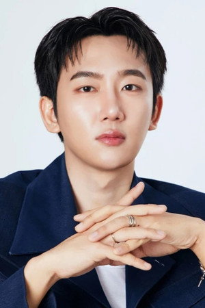 Kirati Puangmalee photo