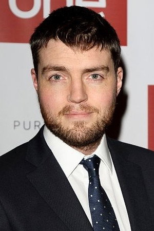 Tom Burke photo