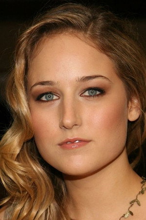 Leelee Sobieski photo