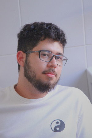 Photo of Andrew Garcias from the Latest Netflix gallery