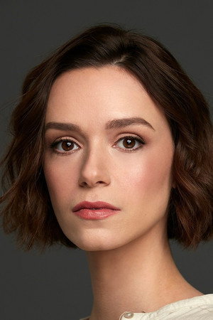 Photo of Alex Essoe from the Latest Netflix gallery