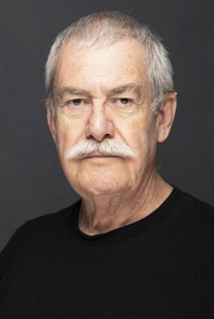 Osman İskender Bayer photo