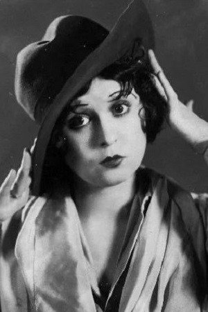 Photo of Helen Kane from the Latest Netflix gallery