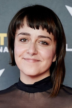 Photo of Anna Zlokovic from the Latest Netflix gallery