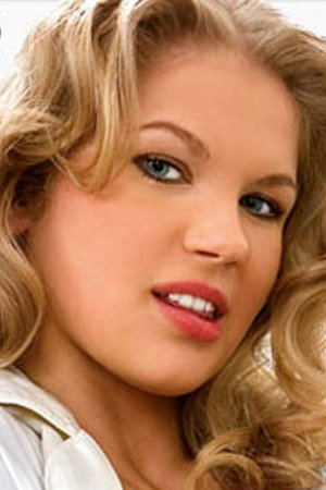 Photo of Sara Joy from the Latest Netflix gallery