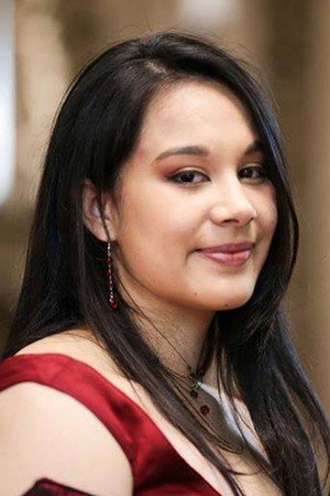 Photo of Carmen Nguyen-Cenalmor from the Latest Netflix gallery