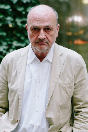 Photo of Joerg Burger from the Latest Netflix gallery