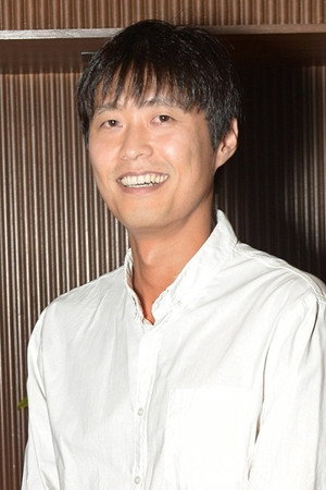 Photo of Yoo Il-Yong from the Latest Netflix gallery